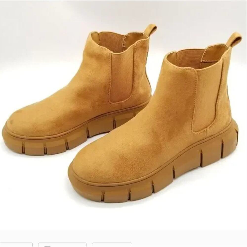 BP Niya Lug Sole Chelsea Boots 9 Tan NWOT Faux Suede Ankle Booties Platform 90s - Picture 2 of 9